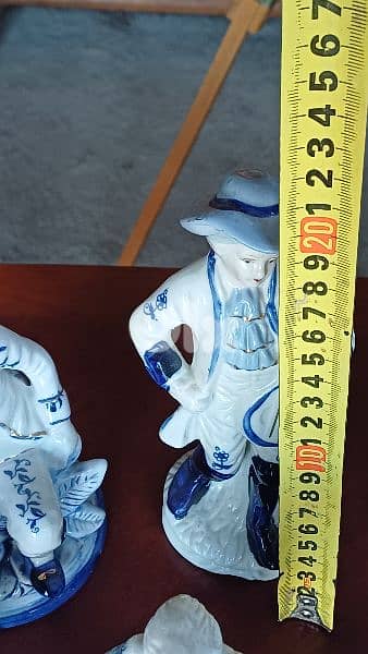 antique 6