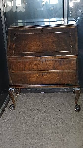 antique 0