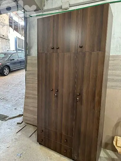 خزانة طابقين ثلاث درف 120 سم