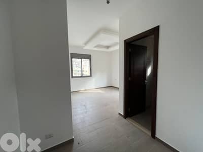 L10843-Apartment in Nahr Ibrahim for sale With a 200 sqm Terrace
