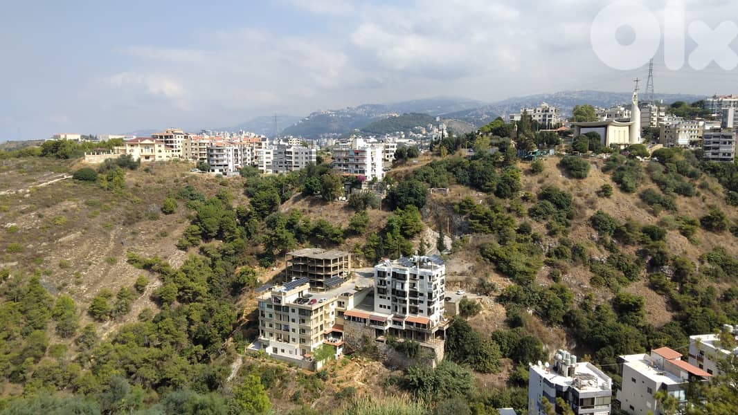 L11066-Spacious Office for Rent in Aoukar 0