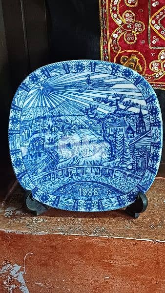 antique 0