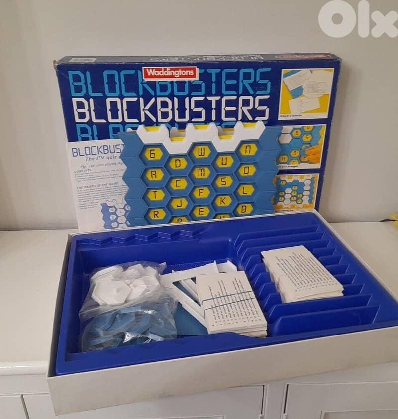 Waddingtons classics Blockbusters board game 0
