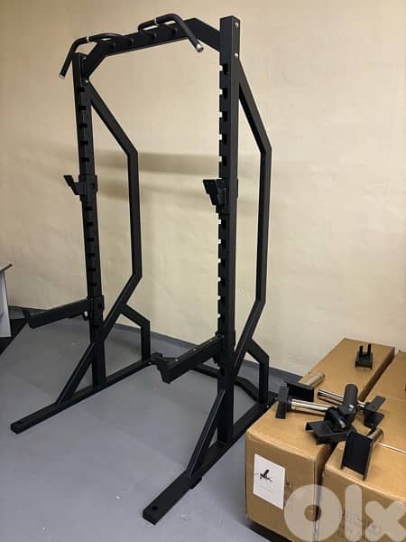 Power Rack laser cut اجنبي وليس وطني 1
