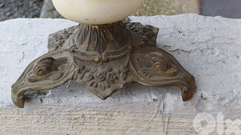 antique 4