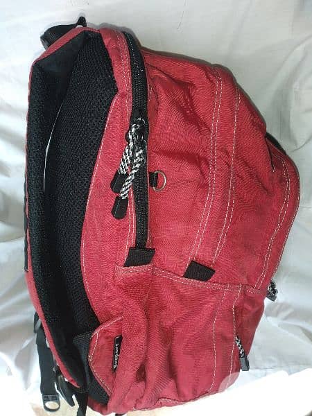 Exsport backpack used once 4 zippers size xl 4