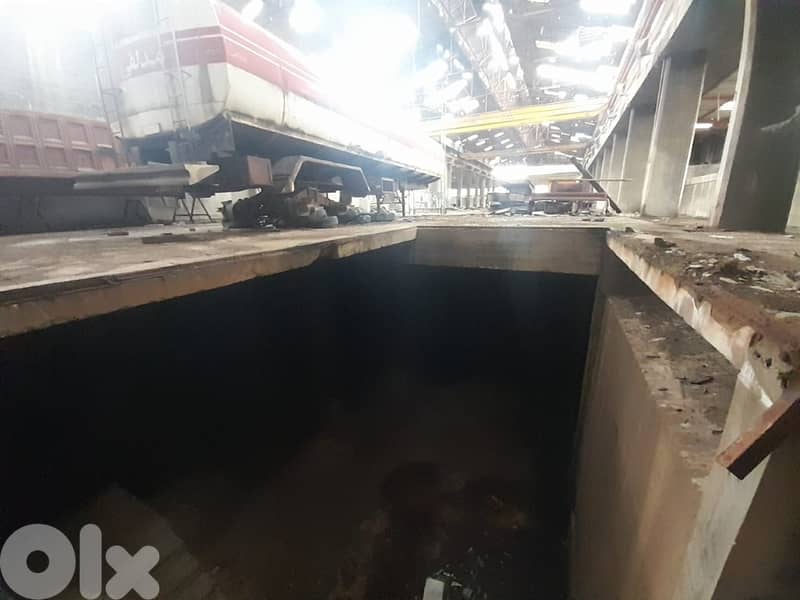 2700 Sqm | Industrial Depot ( Hangar ) for sale in Sin el Fil 2
