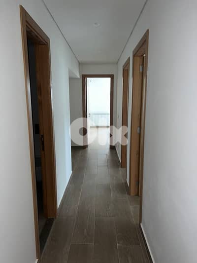 HIGHEND FINISHING IN MONTEVERDE 200SQ WITH VIEW  , (MO-242)