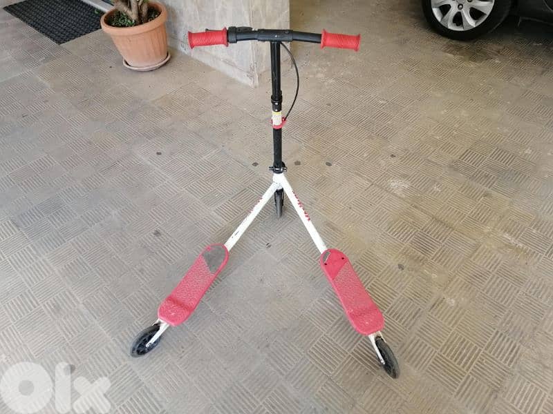 scooter in good condition 0