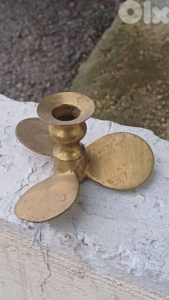 antique 0