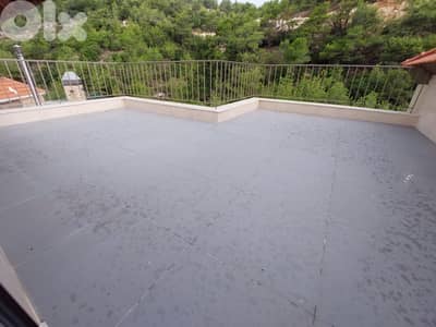 PAYMENT FACILITIES - 400 SQM New Villa in Aoukar with View & Terrace
