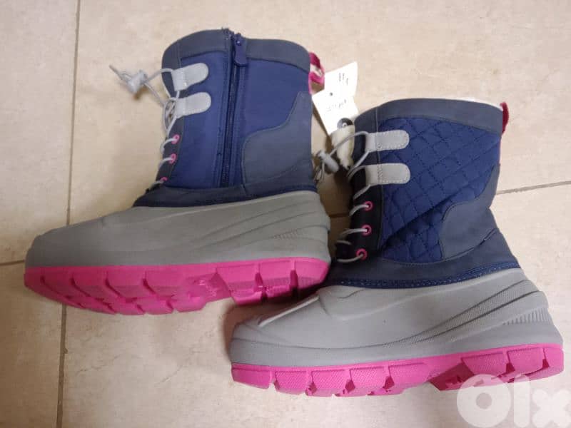 Snow boots for girls never used size 33 0