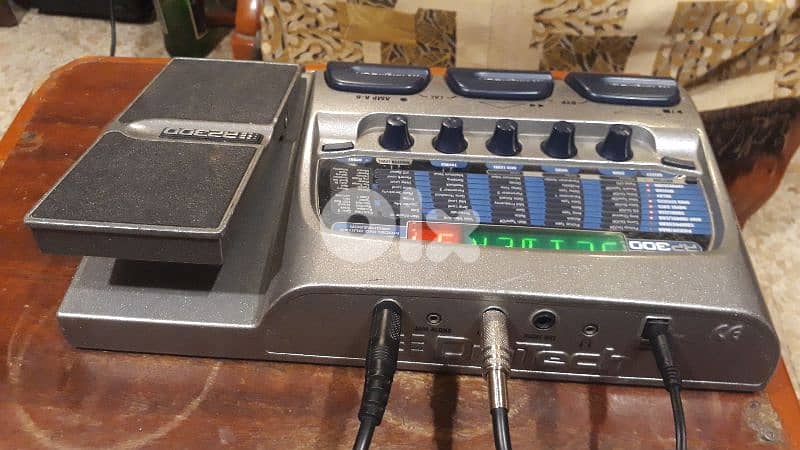 Digitech RP300 Modeling Guitar Processor effects & rythms  still new 5