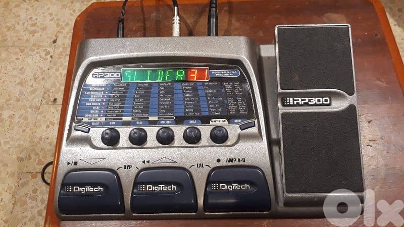 Digitech RP300 Modeling Guitar Processor effects & rythms  still new 1