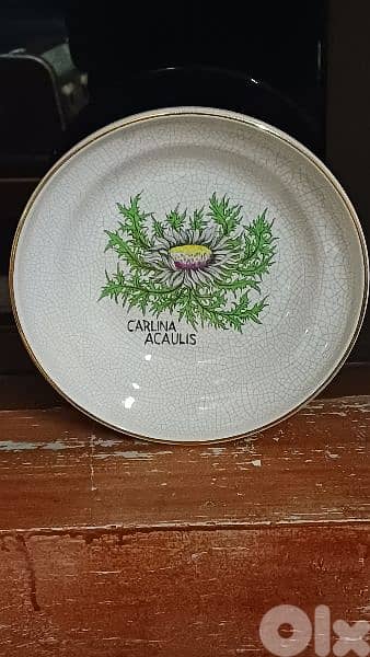 antique 0