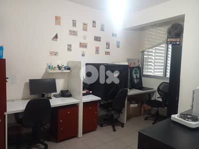 130Sqm |Decorated Office For Rent In Achrafieh مكتب للاجار في الاشرفية