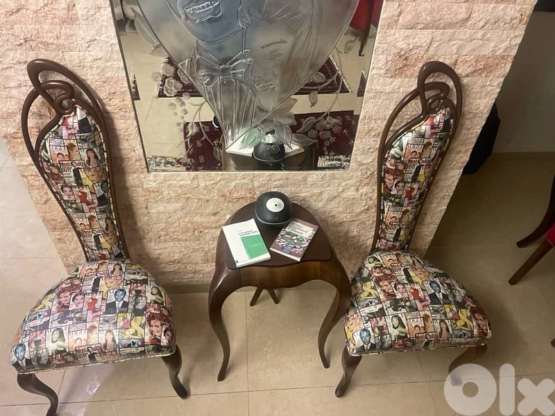 2 Chairs with one table 1