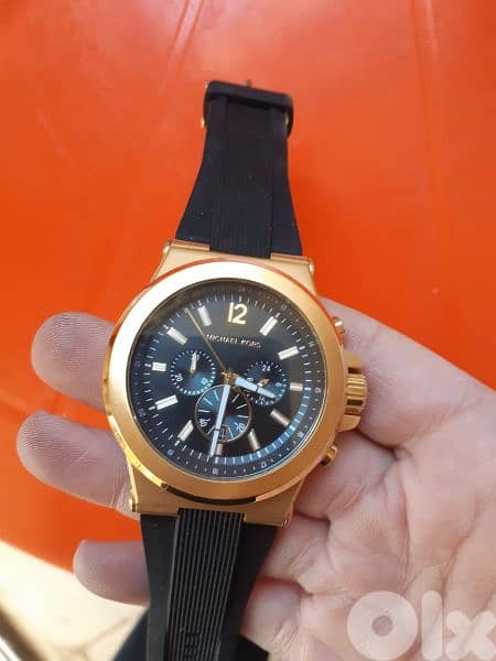 M K Michael Kors 3