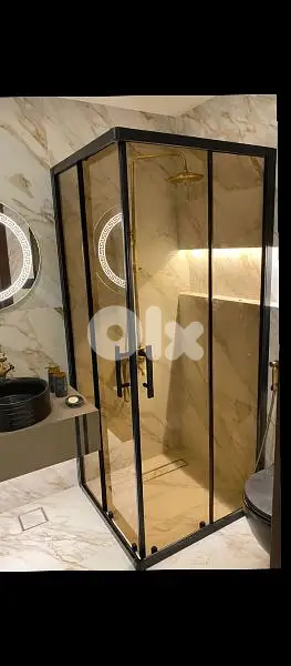 ألومنيوم وزجاج