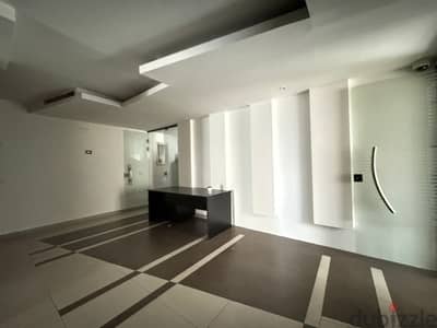 Office for Rent in Ain Mreisseh مكتب للإيجار في عين مريسة