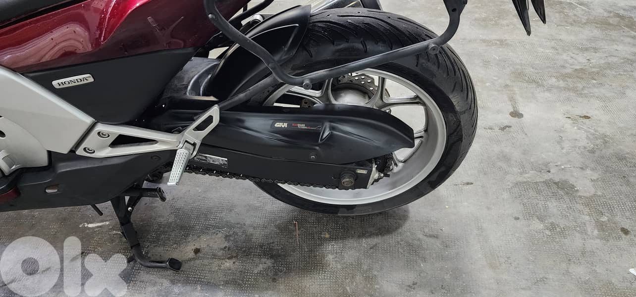 Honda Intergra Motorcycle 2013 3