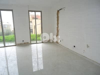 Apartment for sale in Mansourieh شقة للبيع في المنصورية