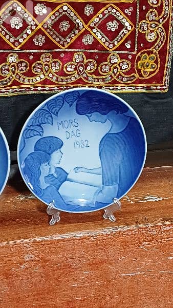 antique 4