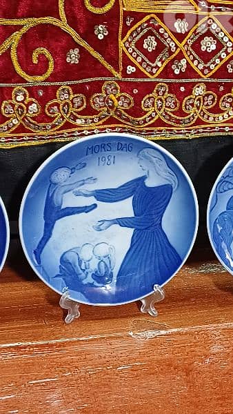 antique 5