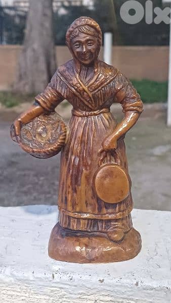 antique 0