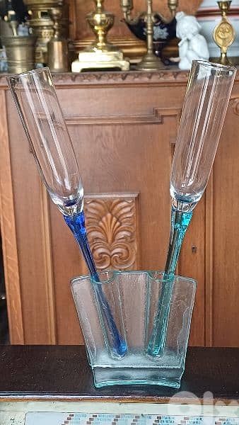 antique 0