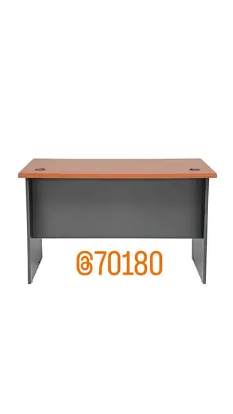 desk wood vw