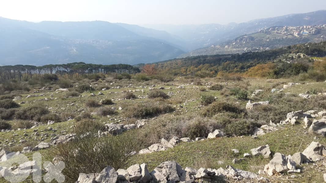 Very calm area land in Mtein / Aintoura  | Panoramic mountain view 0