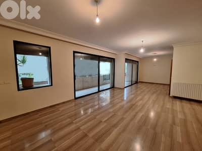 Apartment for rent in Achrafieh شقة للأجار