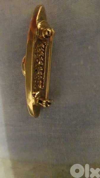 pin دبوس 1