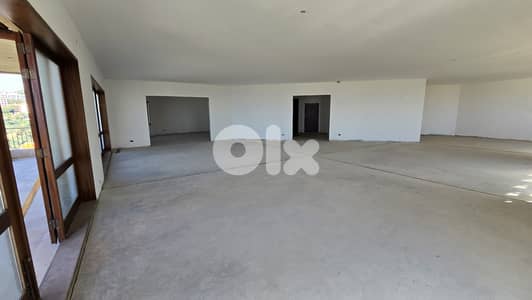 For sale in Mtayleb massive 600m² apartmentشقة للبيع في المطيلب