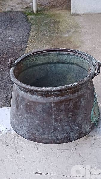 antique 0
