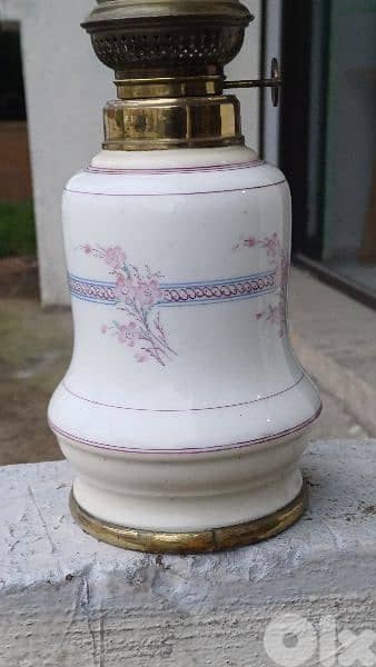 antique 7