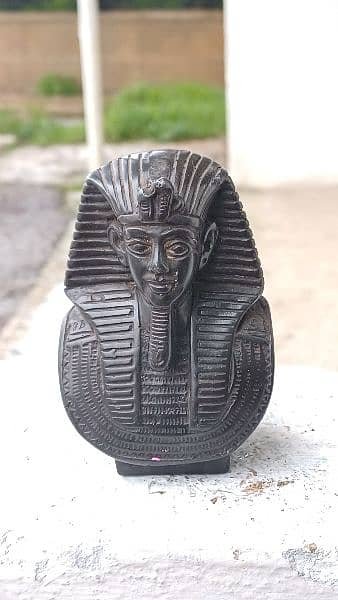 antique 0