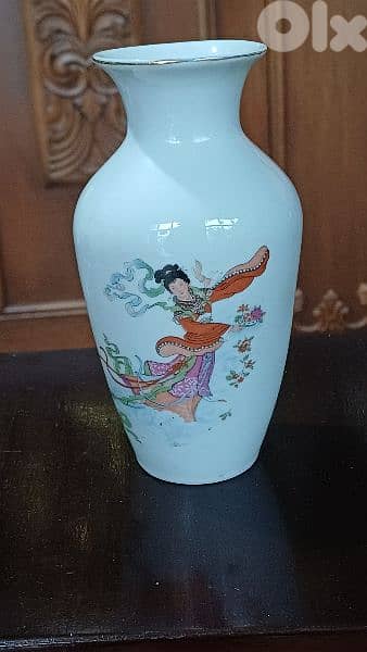 antique 0