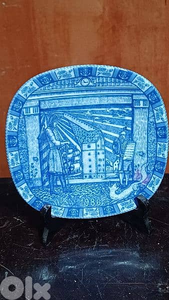 antique 0