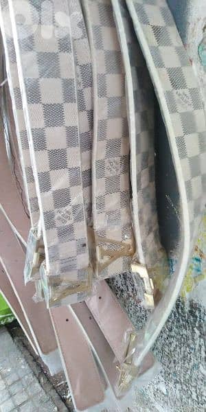 قشاط LV جديد ب ١٥٠ الف 0