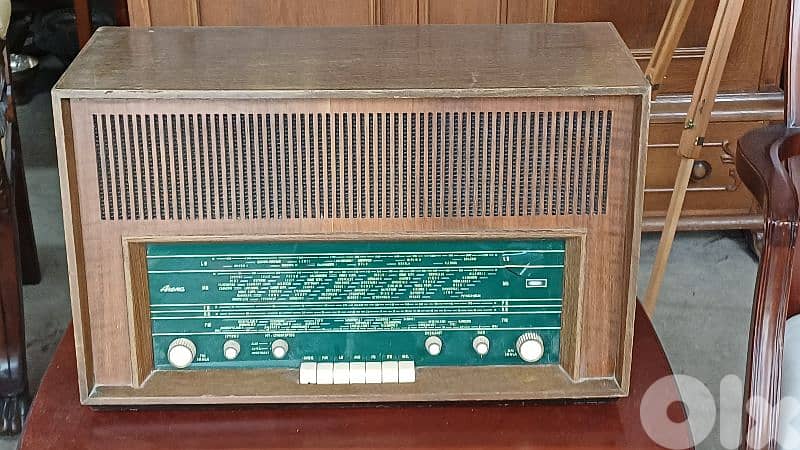 antique 0