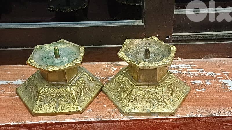 antique 0