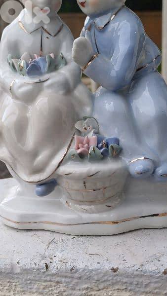 antique 8