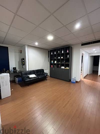 Office in Jounieh - مكتب للاجار جونيه Office in Jounieh - مكتب للاجار جونيه