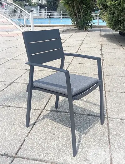 outdoor chair