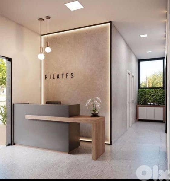 reception desk 0