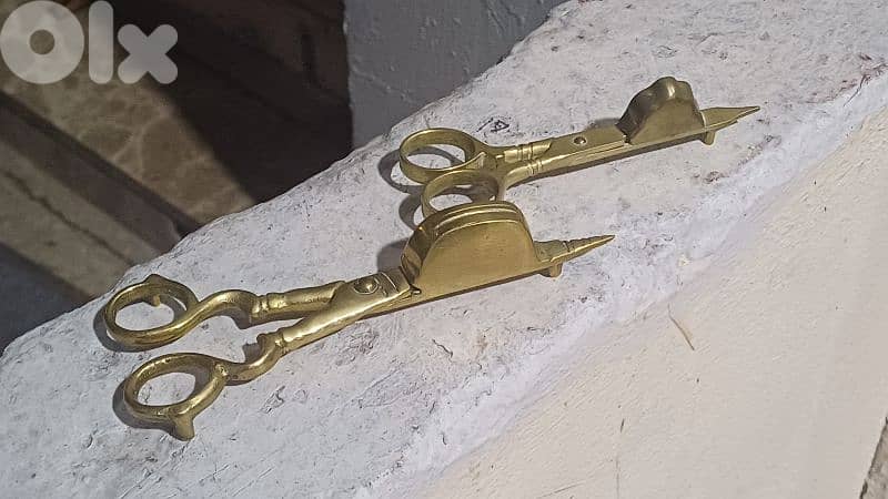 antique 0