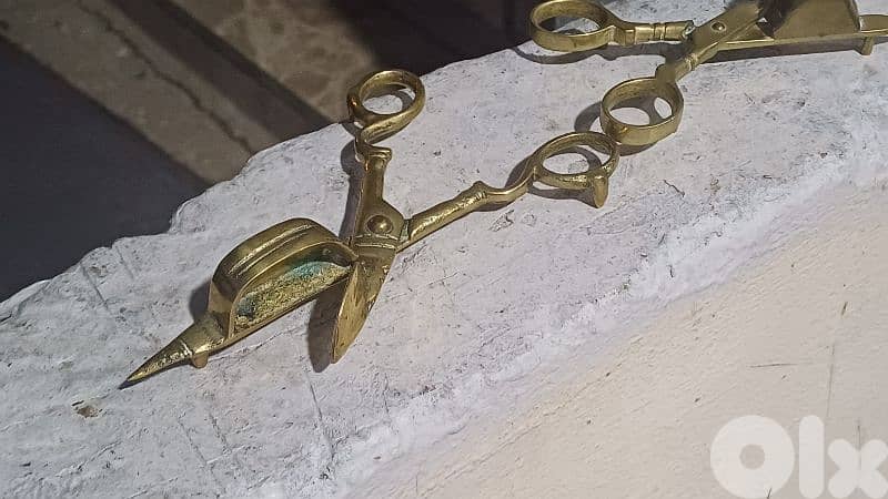 antique 3