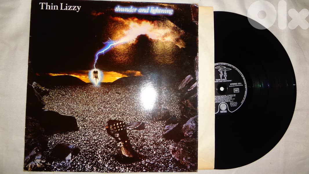 Thin Lizzy " thunder and lightening" vinyl album 0